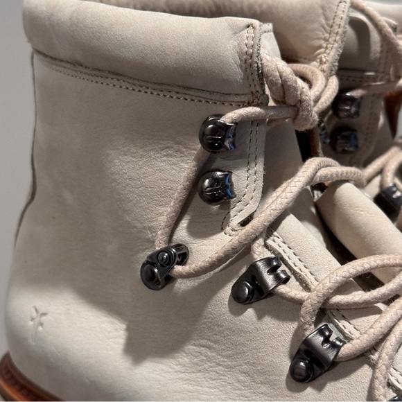 Frye Men’s Size 9.5M Ivory Woodson Hiker Leather Vibram Sole Boots Outdoor NWB - Picture 6 of 9